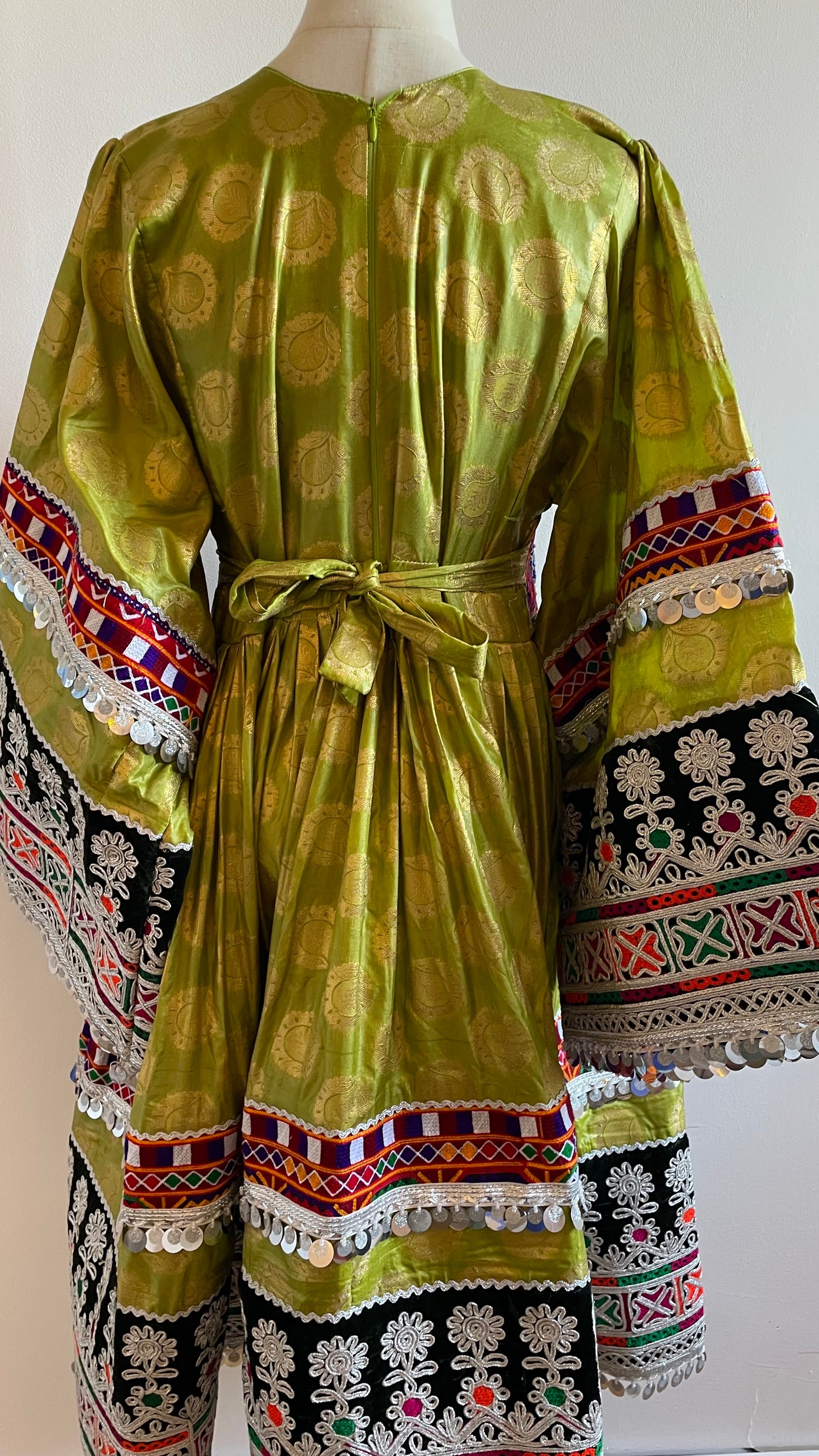 💚 Amirani Sabz Sitara